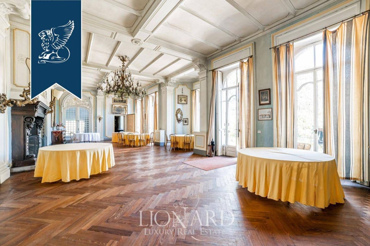 Замок в Турине, Италия, 2 964 м² - фото 9