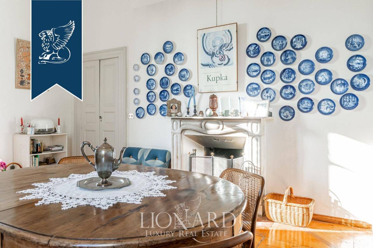 Замок в Турине, Италия, 2 964 м² - фото 13