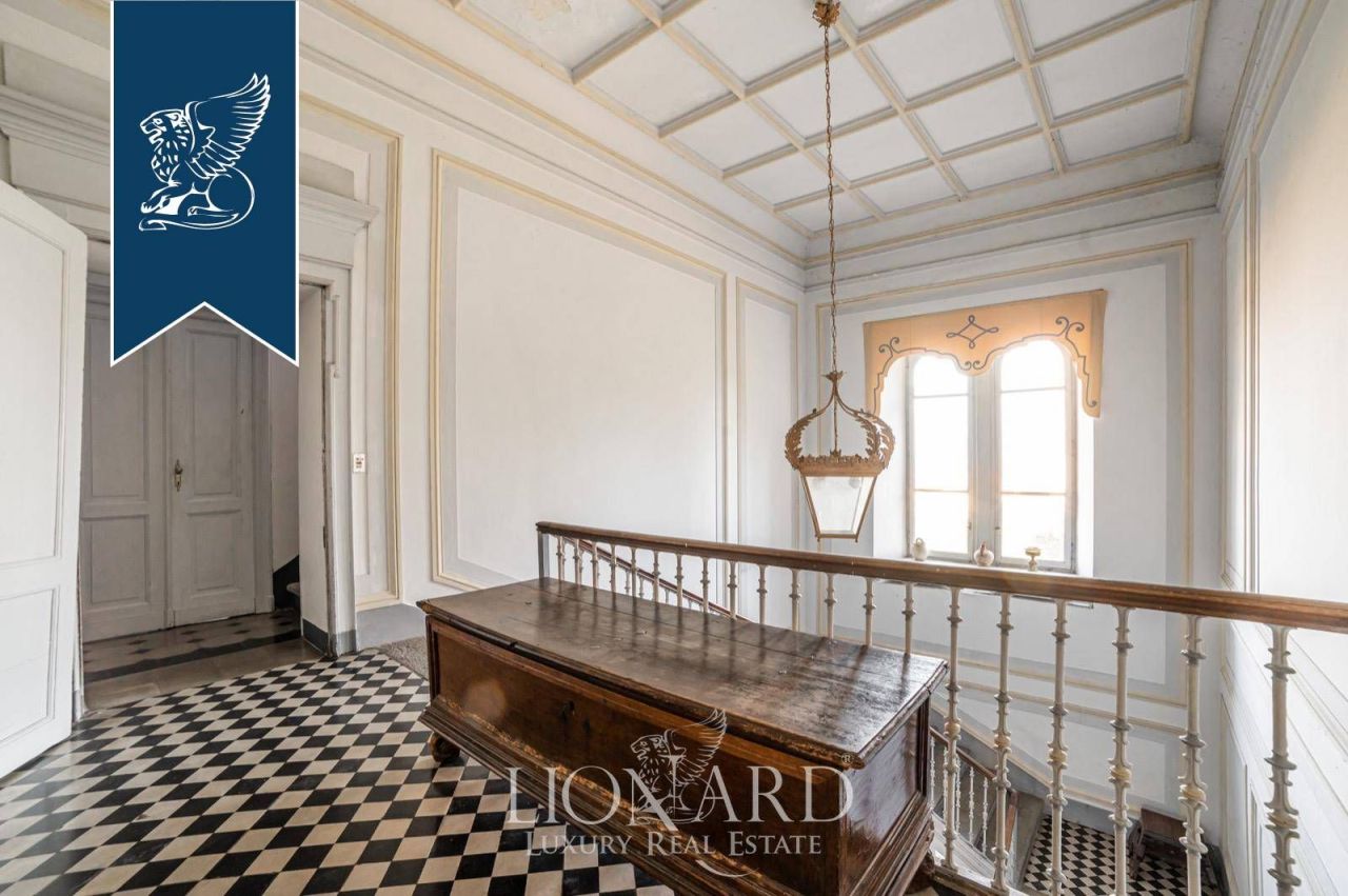 Замок в Турине, Италия, 2 964 м² - фото 16