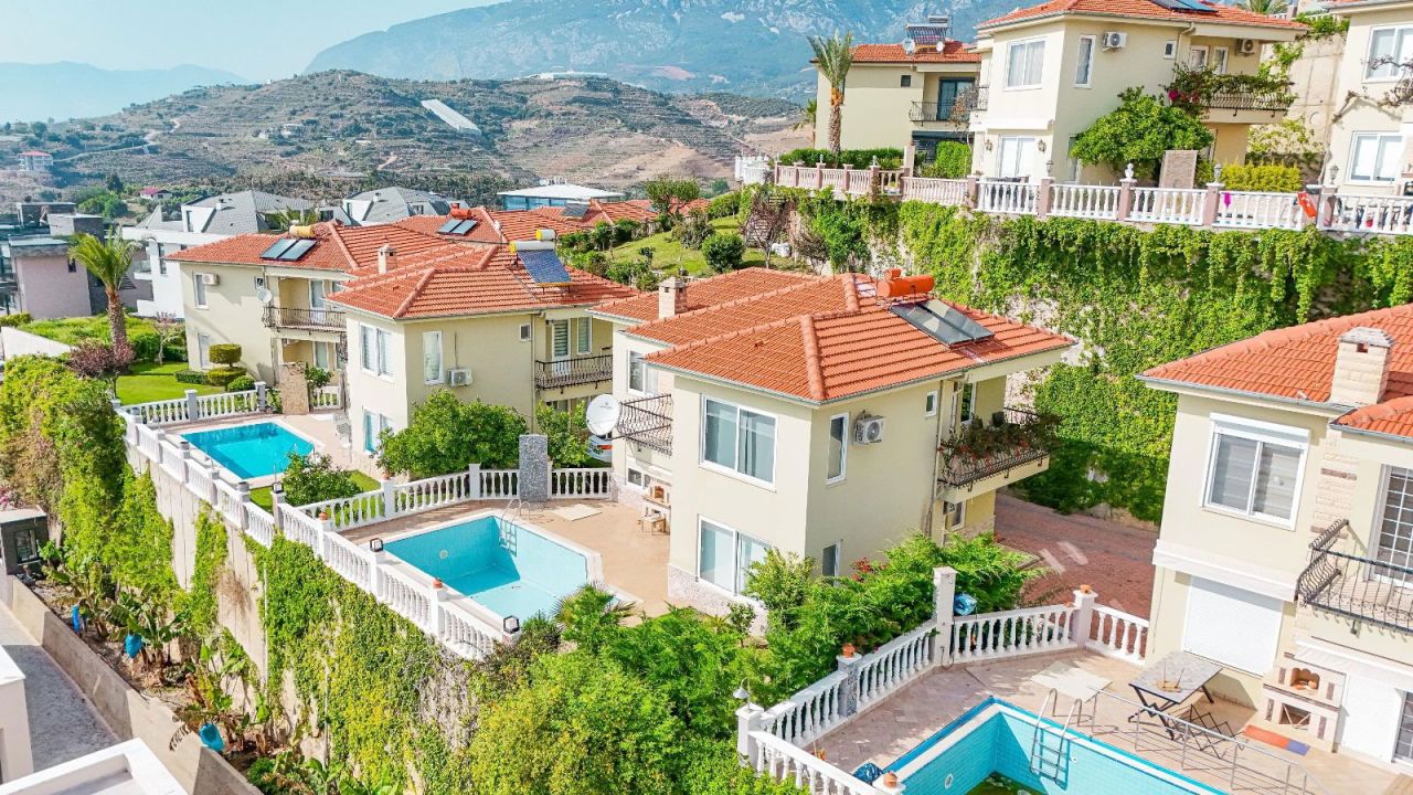 Вилла в Алании, Турция, 220 м² - фото 14