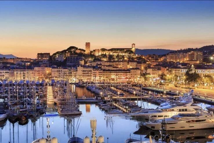 Квартира в Каннах, Франция, 52 м² - фото 1