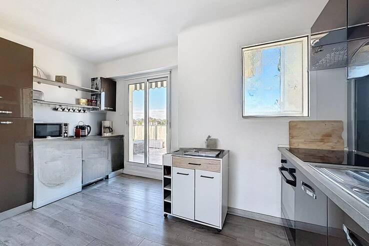 Квартира в Каннах, Франция, 85 м² - фото 2