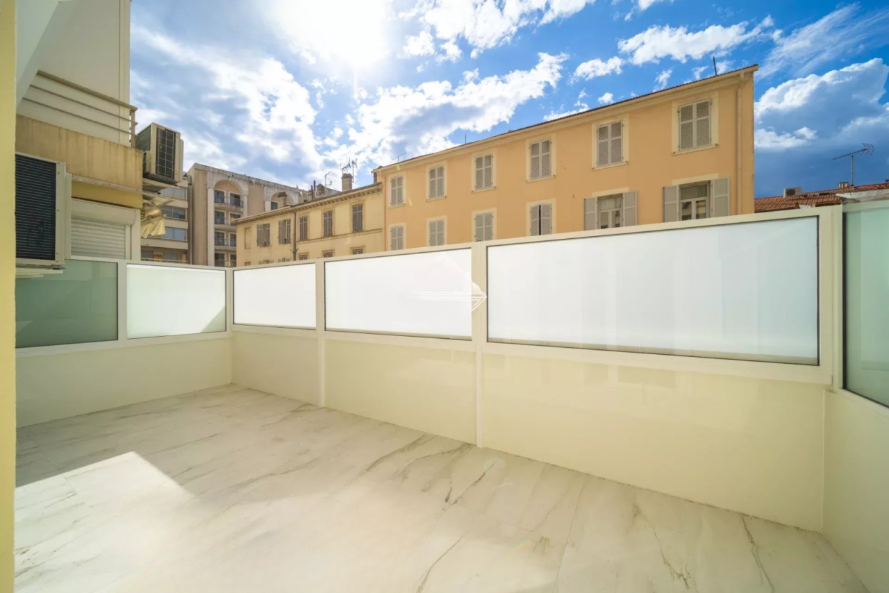 Квартира в Каннах, Франция, 127 м² - фото 11