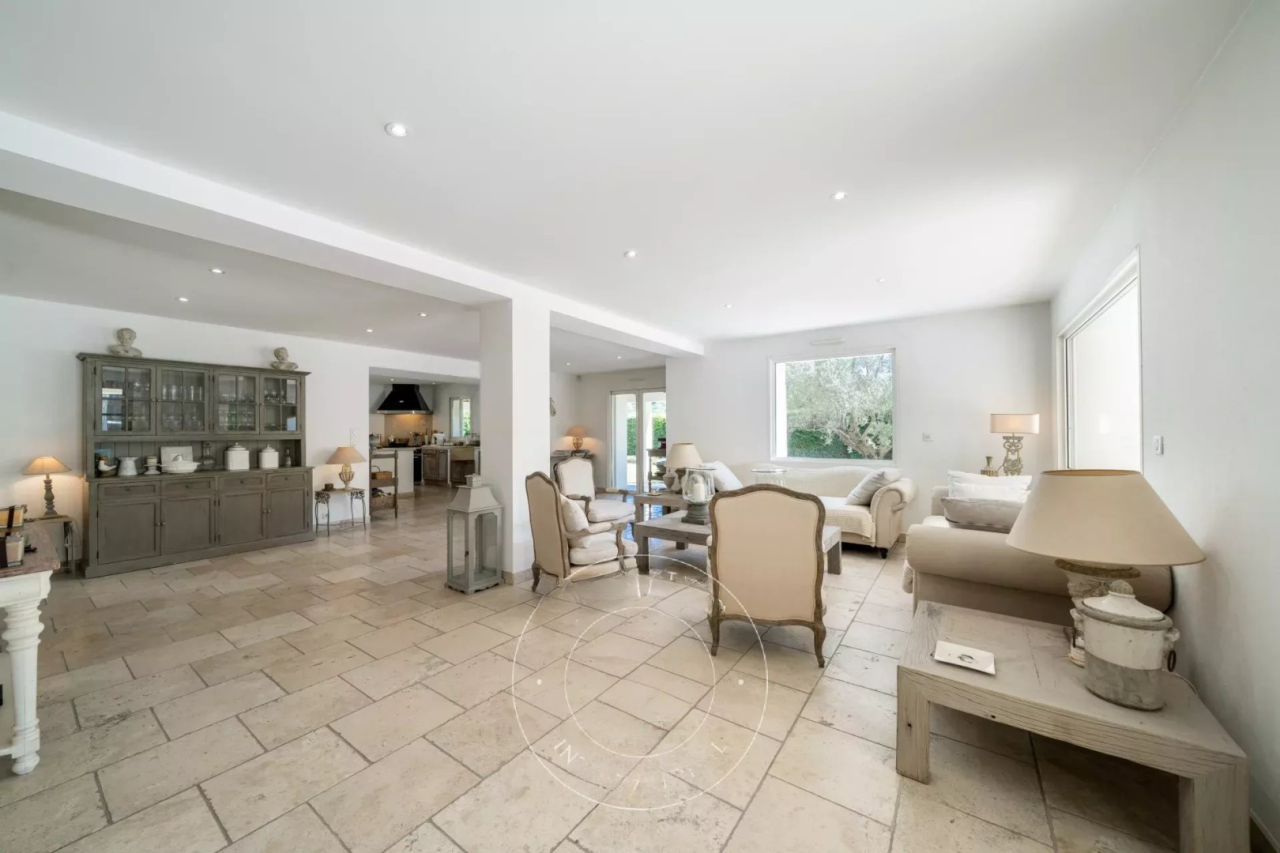 Квартира в Каннах, Франция, 234 м² - фото 13