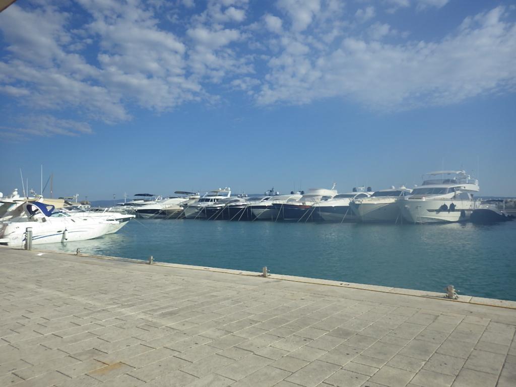 Отель, гостиница Strozanac, Хорватия, 2 111 м² - фото 5