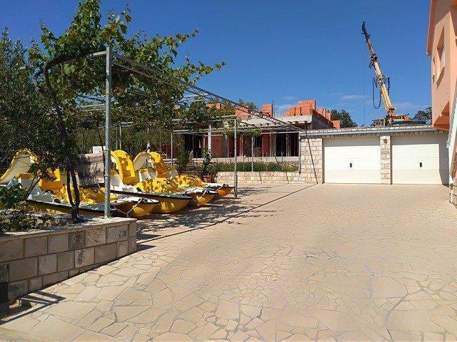 Отель, гостиница Peljesac, Хорватия, 900 м² - фото 13