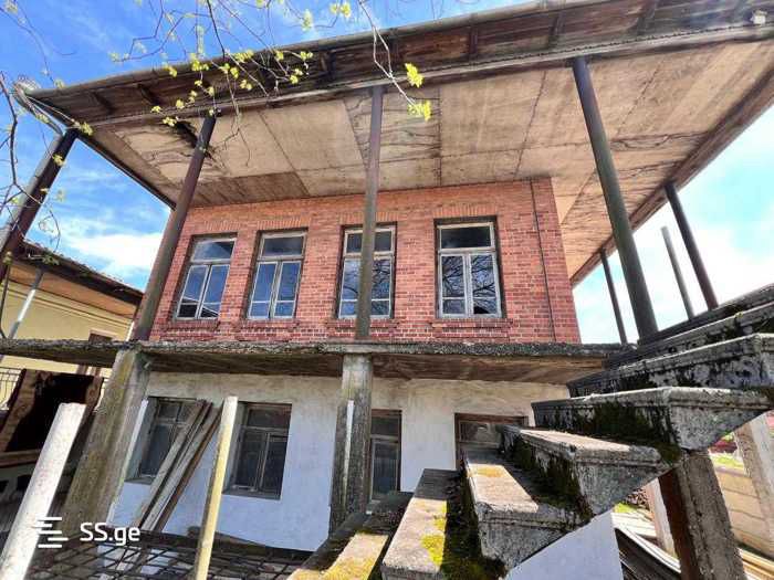 Дом в Поти, Грузия, 380 м² - фото 1