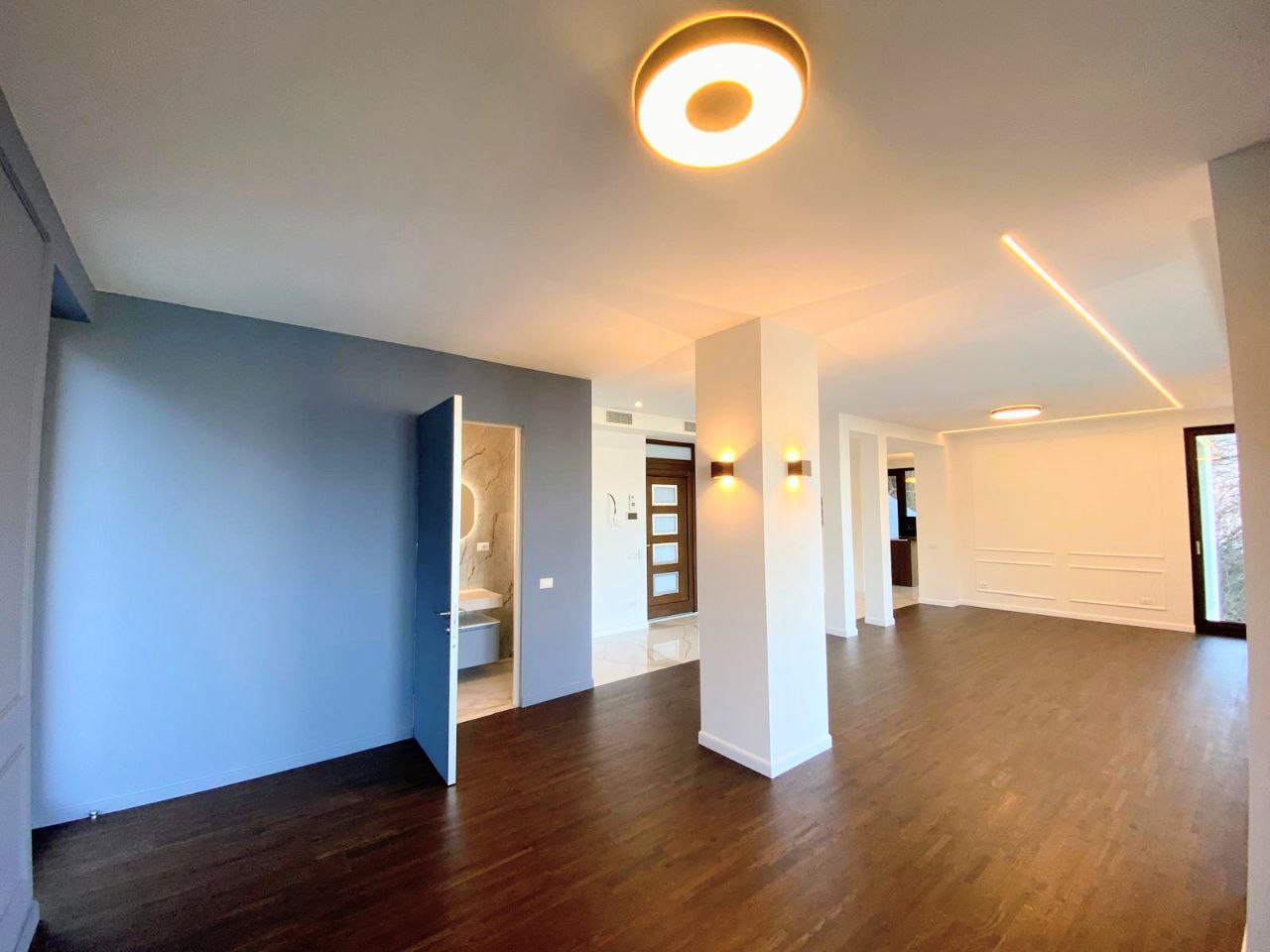 Вилла в Кампионе-д'Италия, Италия, 250 м² - фото 5