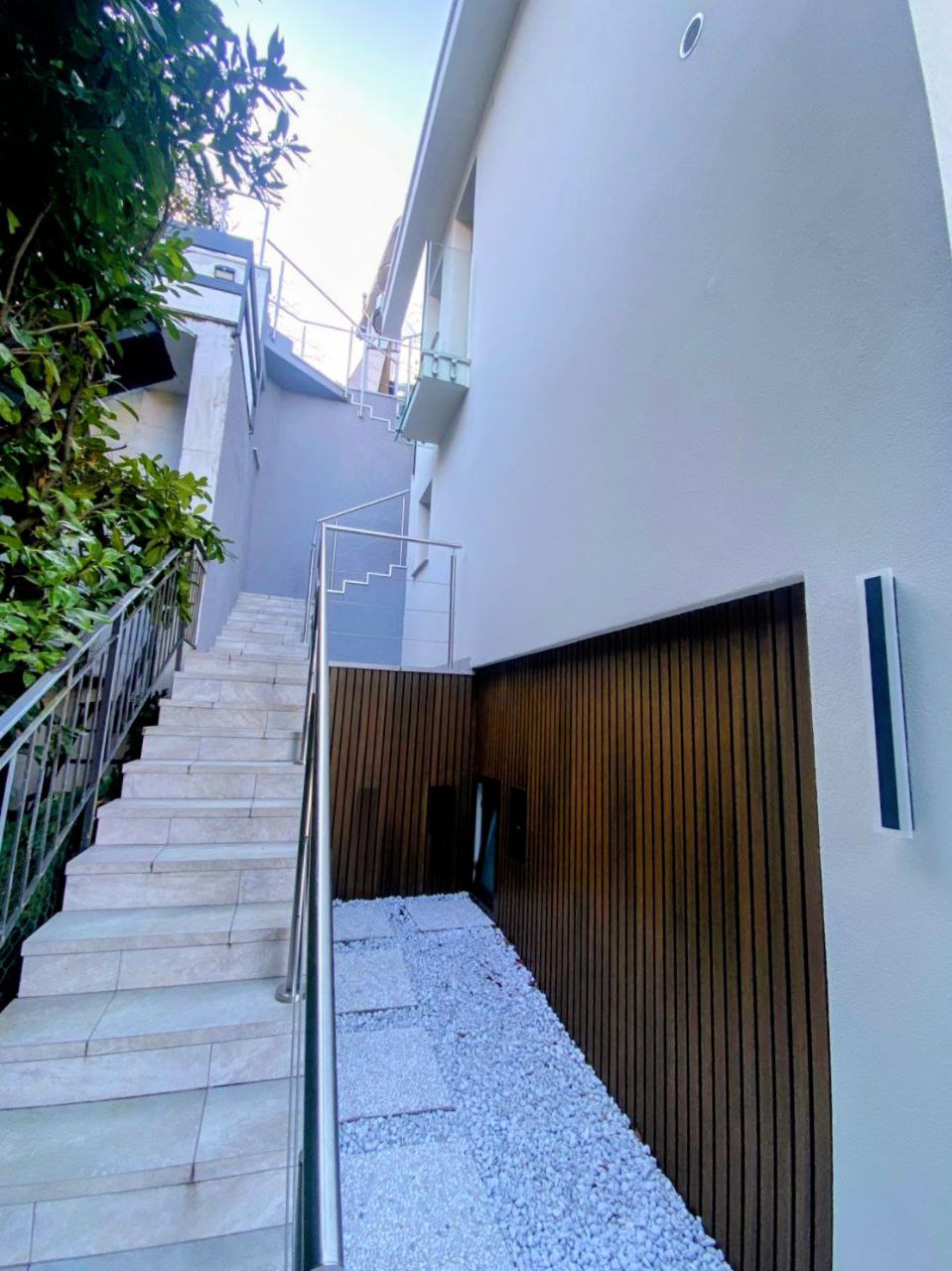 Вилла в Кампионе-д'Италия, Италия, 250 м² - фото 8