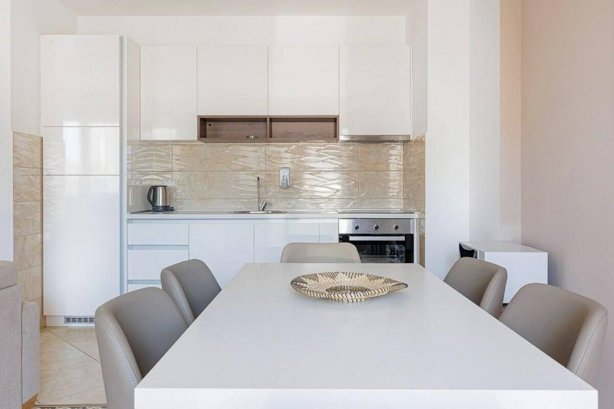 Квартира в Бечичи, Черногория, 73 м² - фото 2