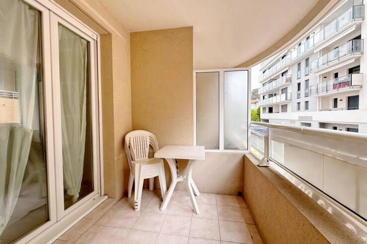 Квартира в Каннах, Франция, 36 м² - фото 1