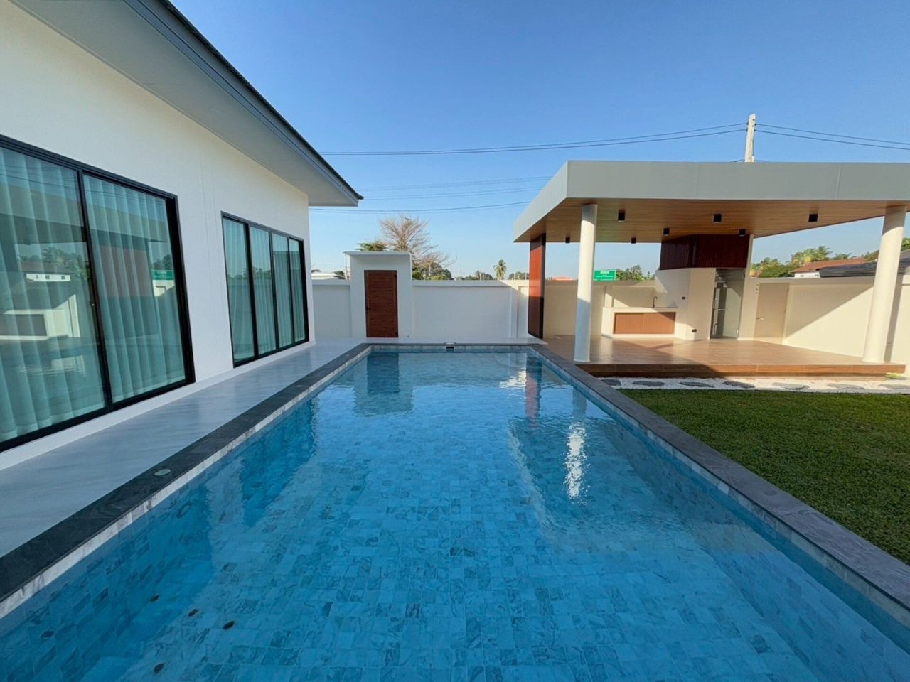 Вилла в Паттайе, Таиланд, 355 м² - фото 2