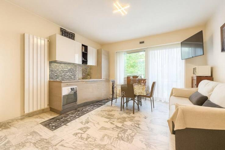 Квартира в Каннах, Франция, 26 м² - фото 1