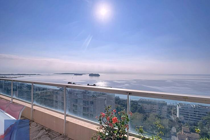 Квартира в Каннах, Франция, 122 м² - фото 1