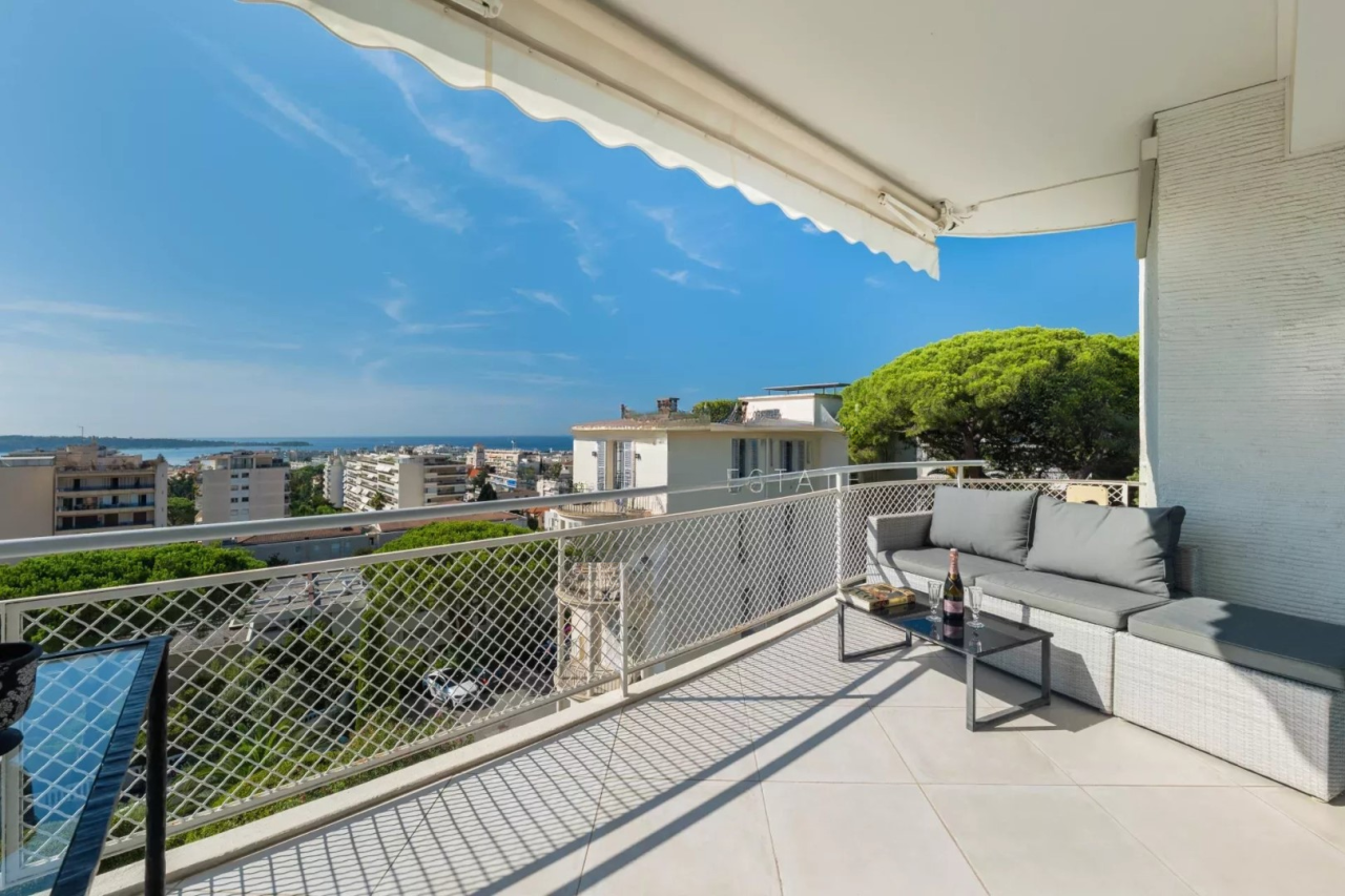 Квартира в Каннах, Франция, 71 м² - фото 1