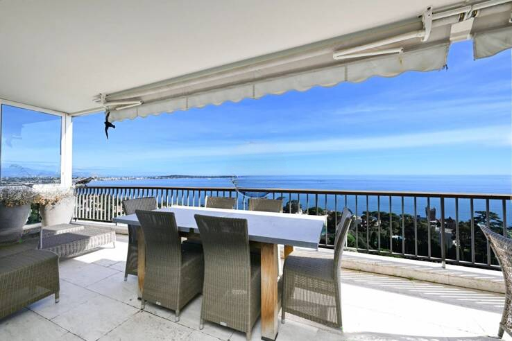 Квартира в Каннах, Франция, 124 м² - фото 1