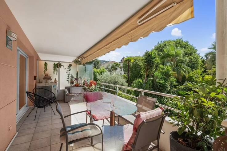 Квартира в Каннах, Франция, 130 м² - фото 1