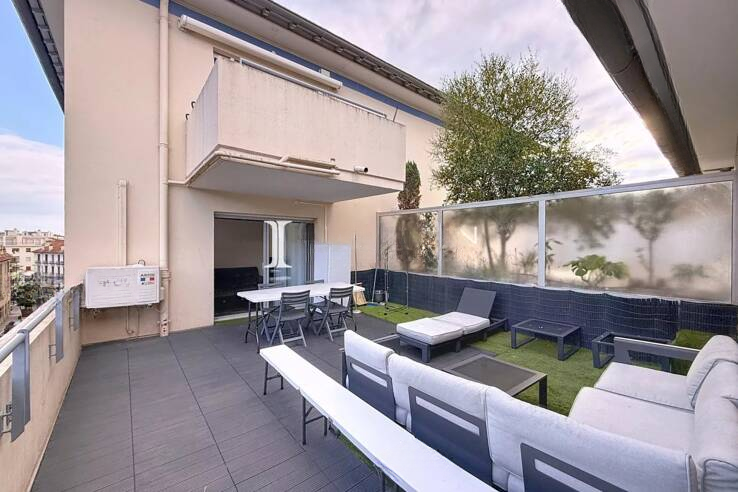 Квартира в Каннах, Франция, 35 м² - фото 1