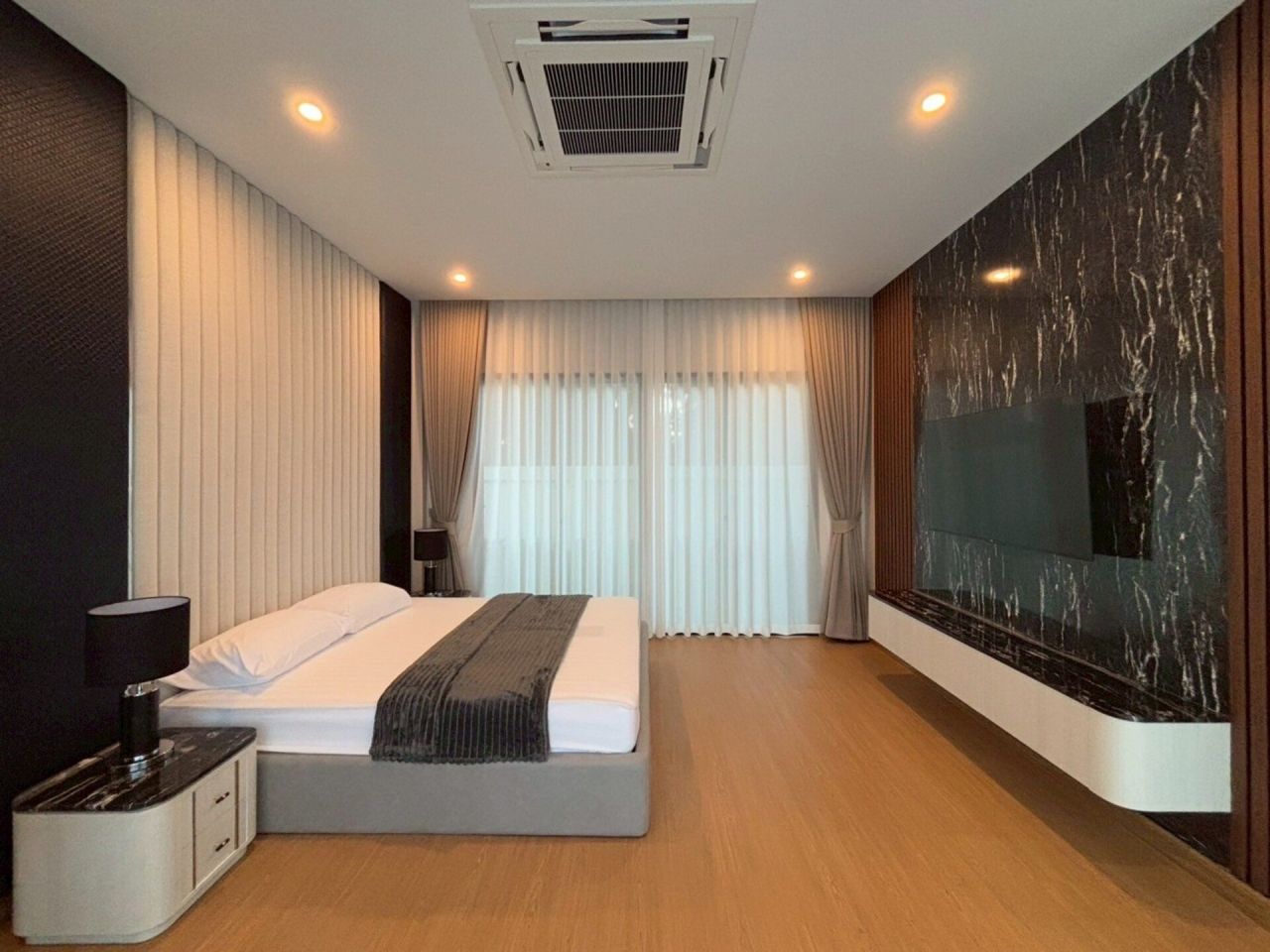 Вилла в Паттайе, Таиланд, 355 м² - фото 12