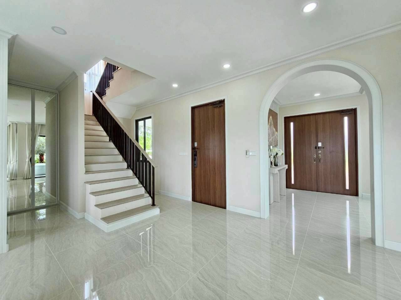 Вилла в Паттайе, Таиланд, 221 м² - фото 13