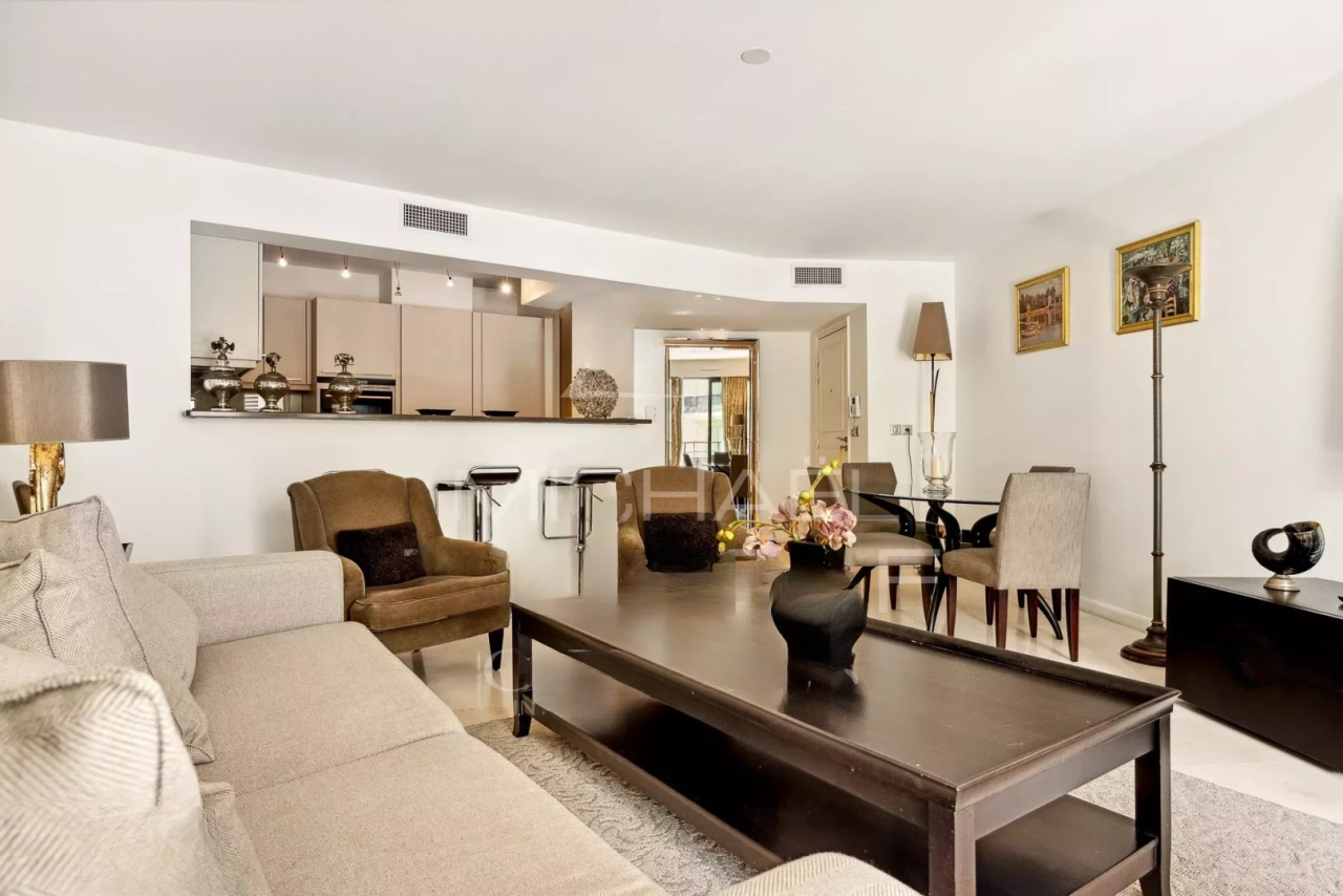 Квартира в Каннах, Франция, 87 м² - фото 2