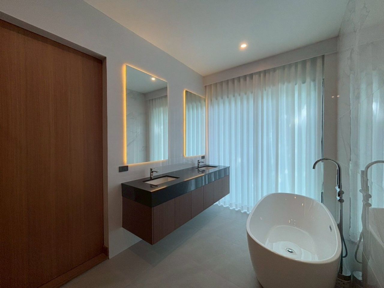 Вилла в Паттайе, Таиланд, 355 м² - фото 15