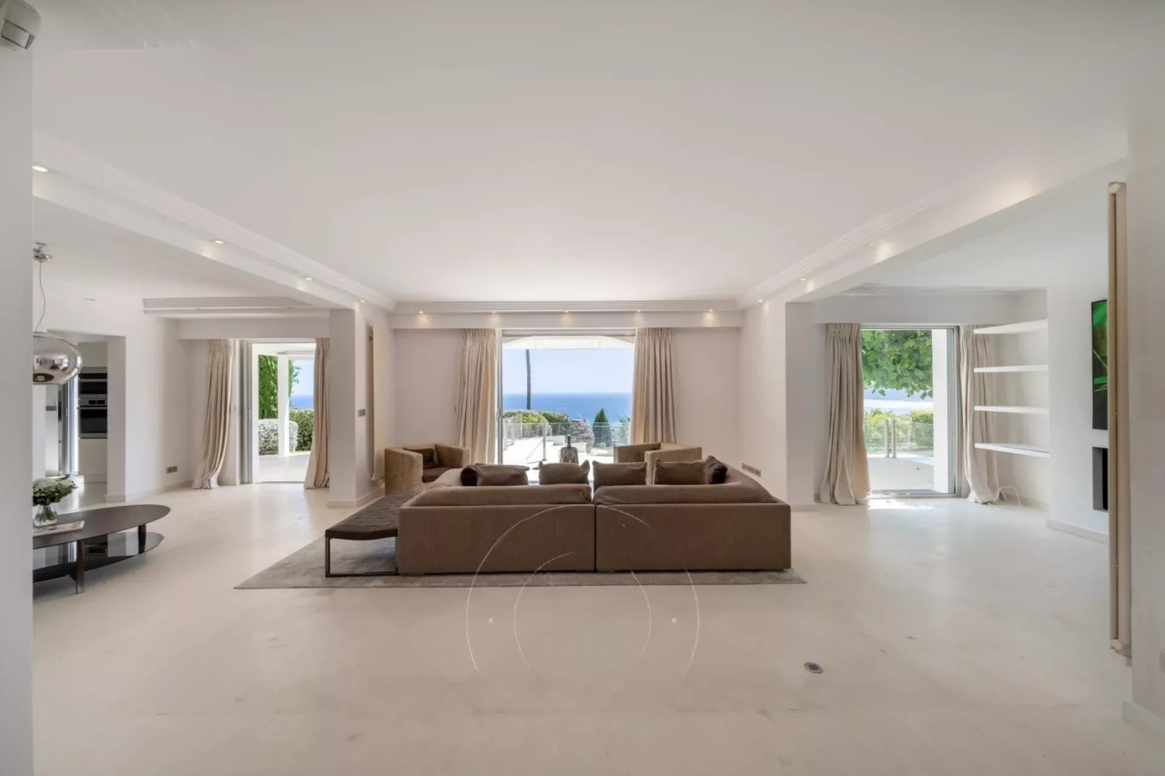 Квартира в Каннах, Франция, 208 м² - фото 2