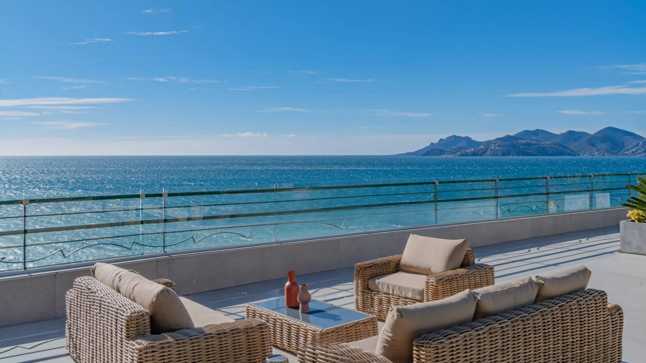 Квартира в Каннах, Франция, 134 м² - фото 2