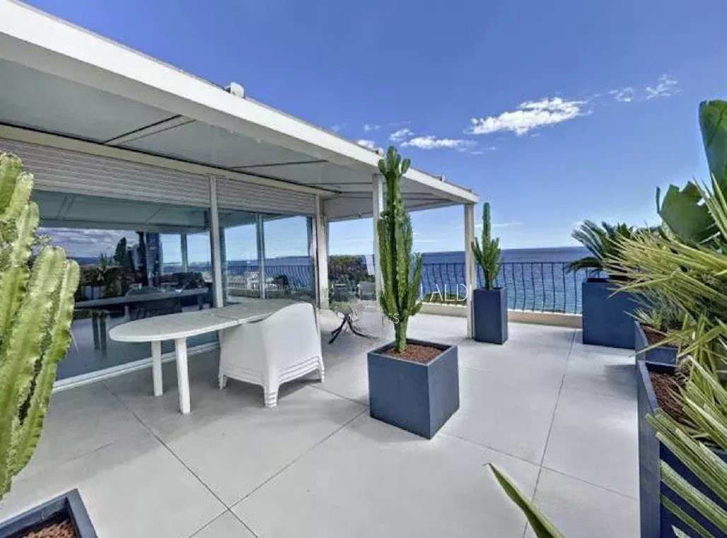 Квартира в Каннах, Франция, 120 м² - фото 2