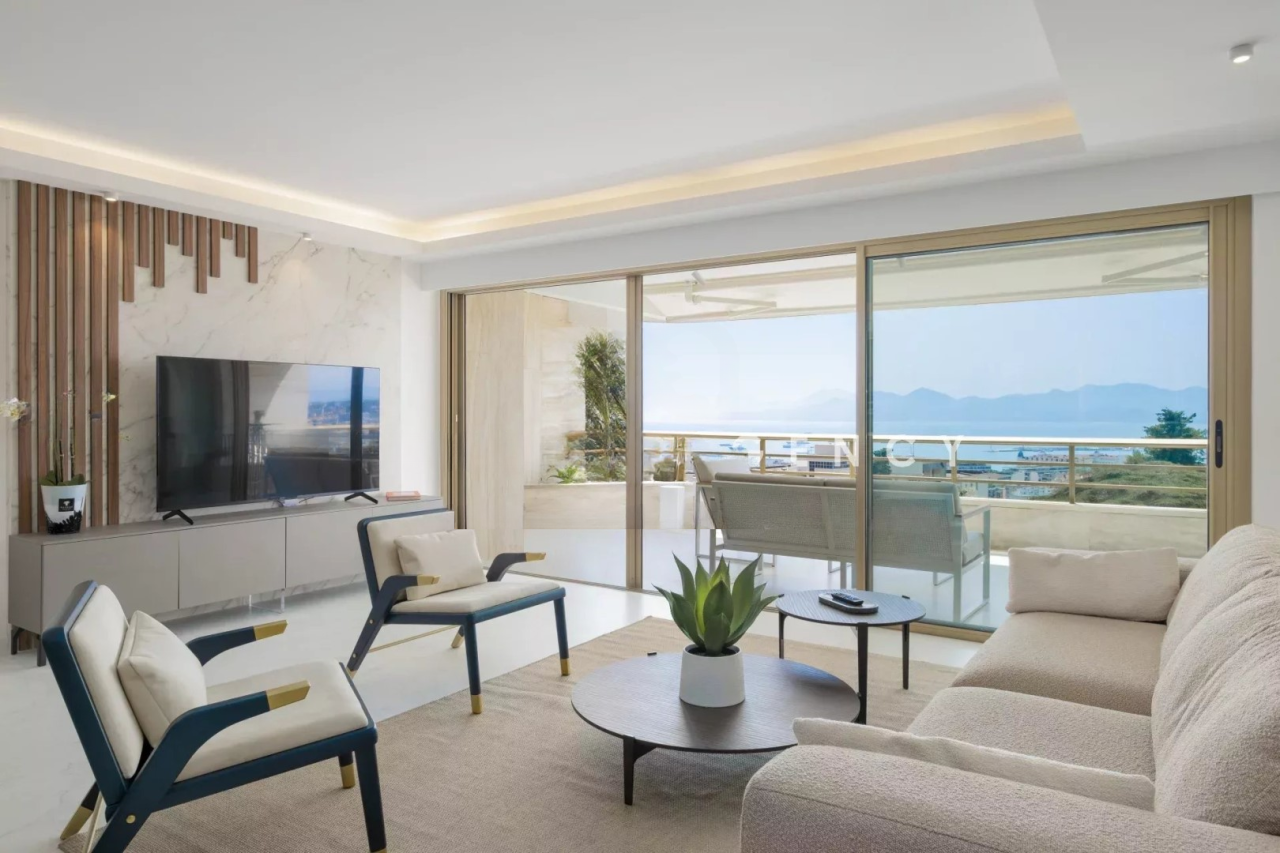 Квартира в Каннах, Франция, 100 м² - фото 2