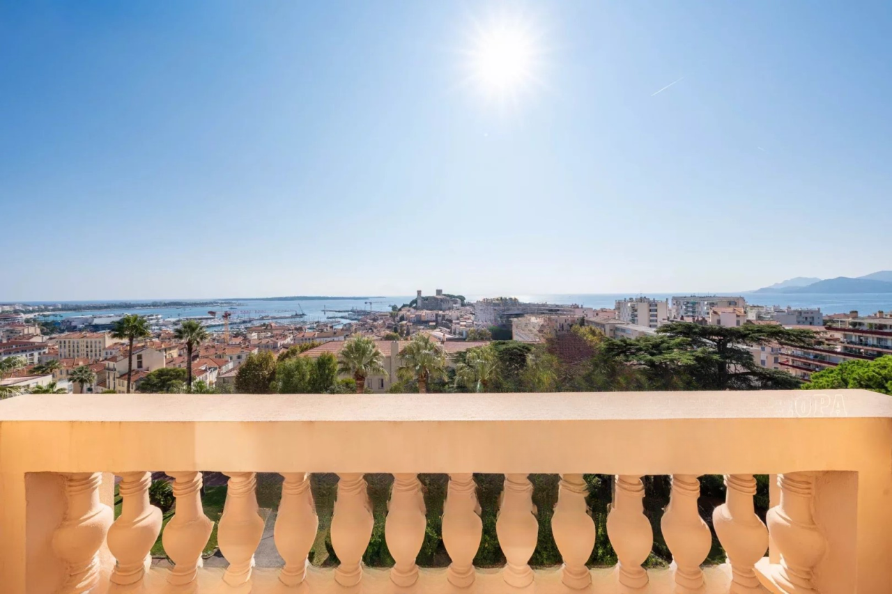 Квартира в Каннах, Франция, 91 м² - фото 2