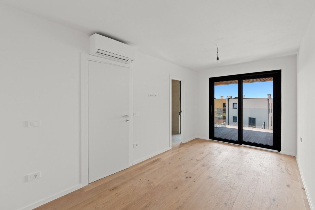 Квартира в Новиграде, Хорватия, 101.1 м² - фото 6