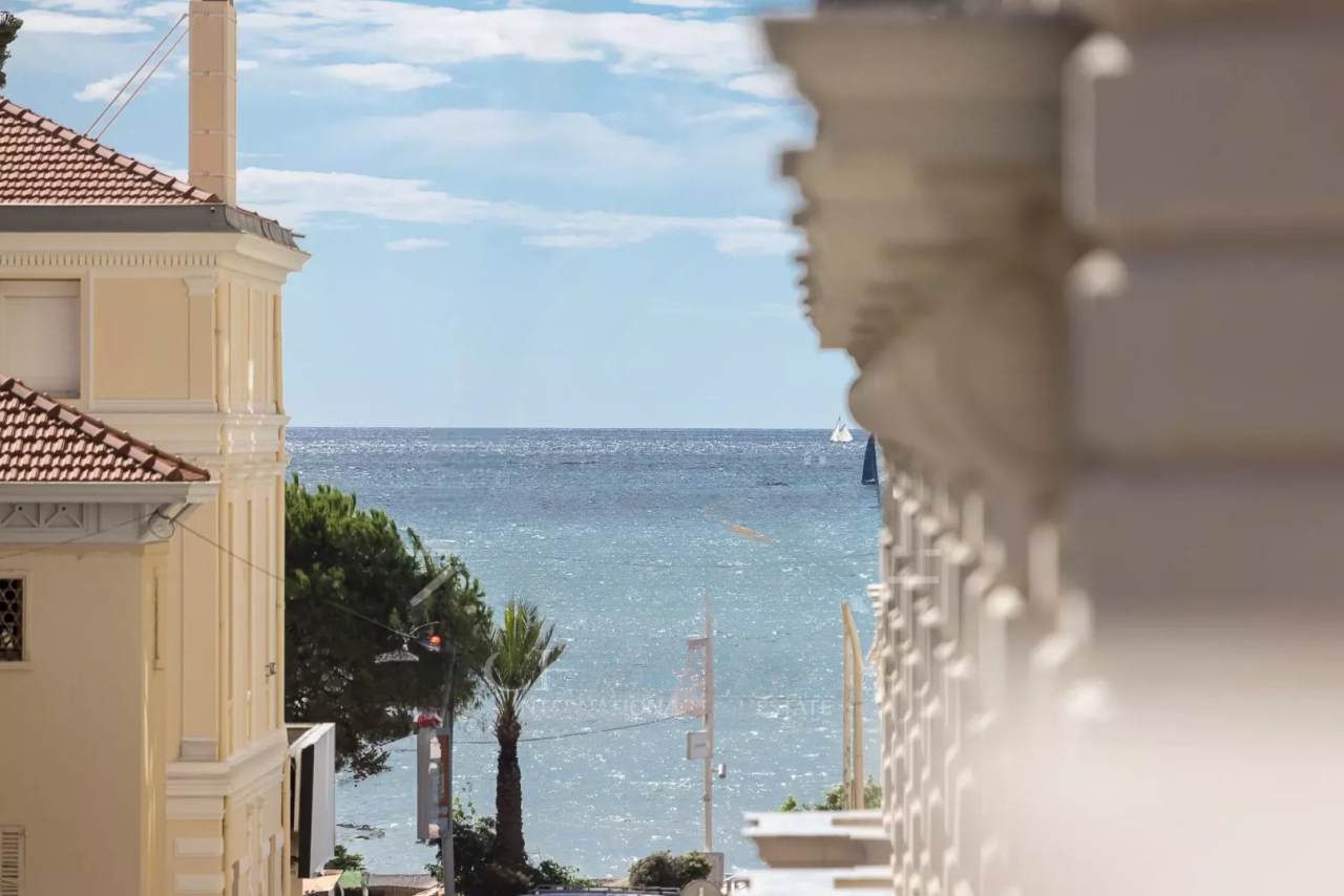 Квартира в Каннах, Франция, 87 м² - фото 3