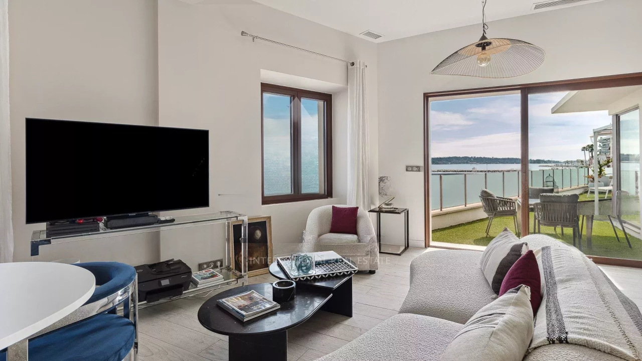 Квартира в Каннах, Франция, 166 м² - фото 3