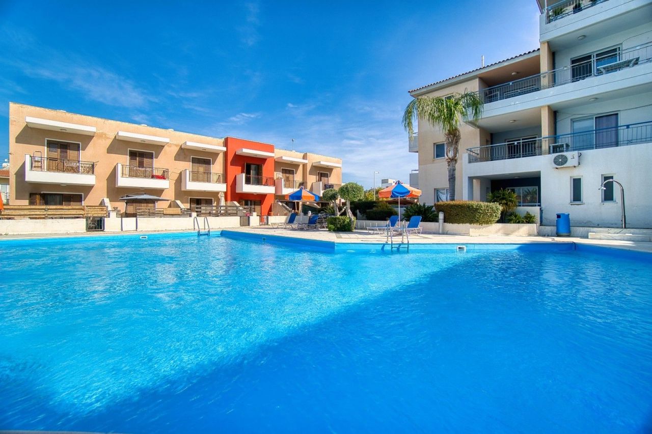 Апартаменты в Пафосе, Кипр, 80 м² - фото 1