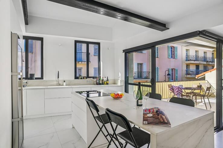 Квартира в Каннах, Франция, 101 м² - фото 2