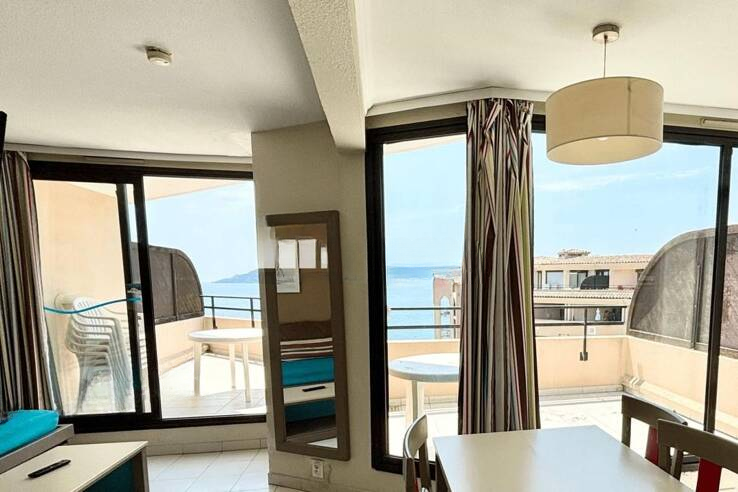 Квартира в Каннах, Франция, 40 м² - фото 2