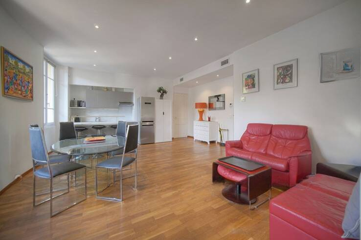 Квартира в Каннах, Франция, 70 м² - фото 2