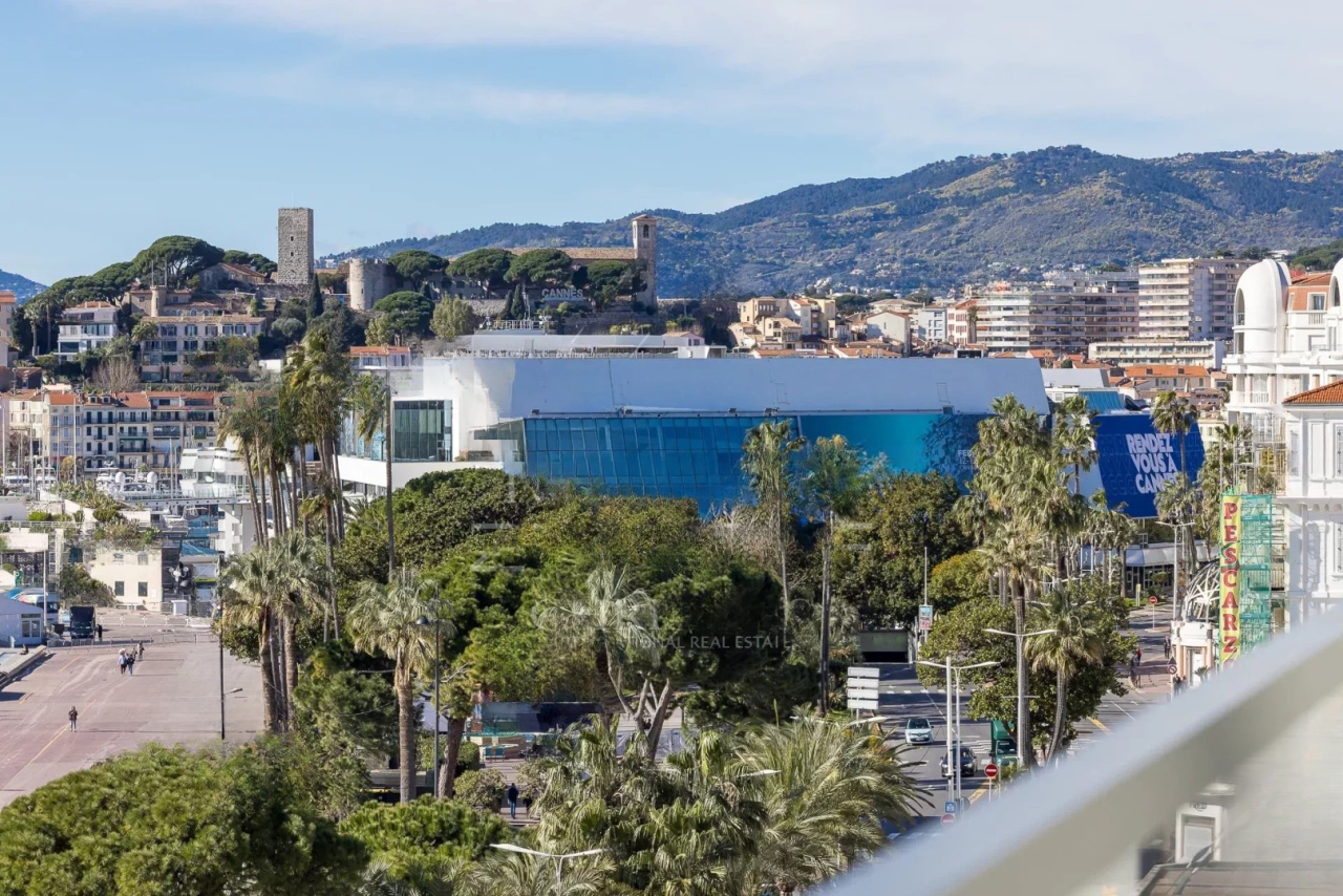 Квартира в Каннах, Франция, 107 м² - фото 7