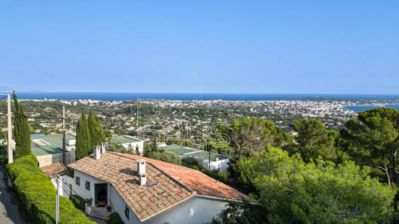 Квартира в Каннах, Франция, 220 м² - фото 7