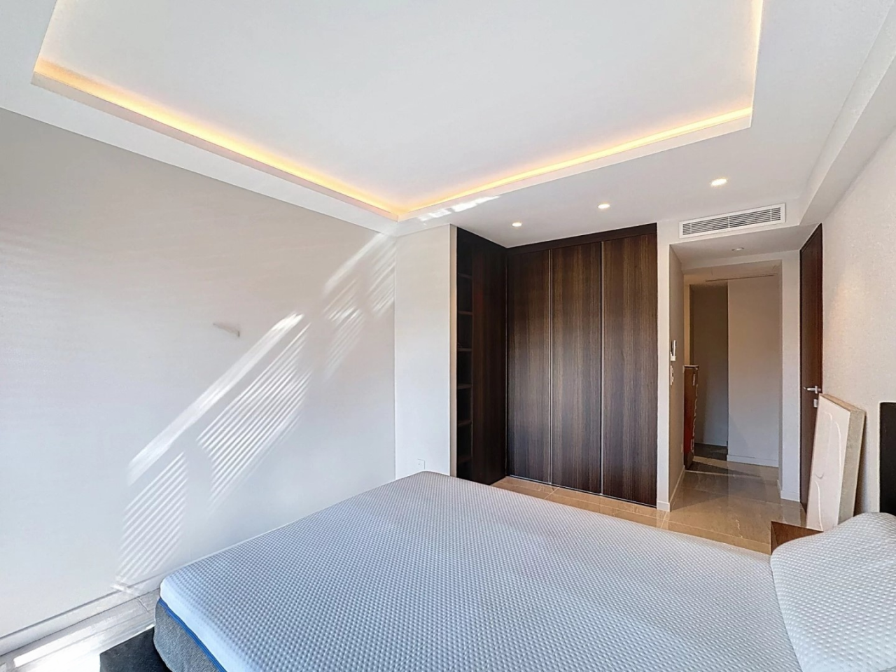 Квартира в Каннах, Франция, 96 м² - фото 11