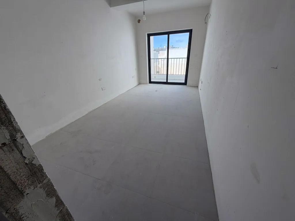 Квартира в Гзире, Мальта, 90 м² - фото 1