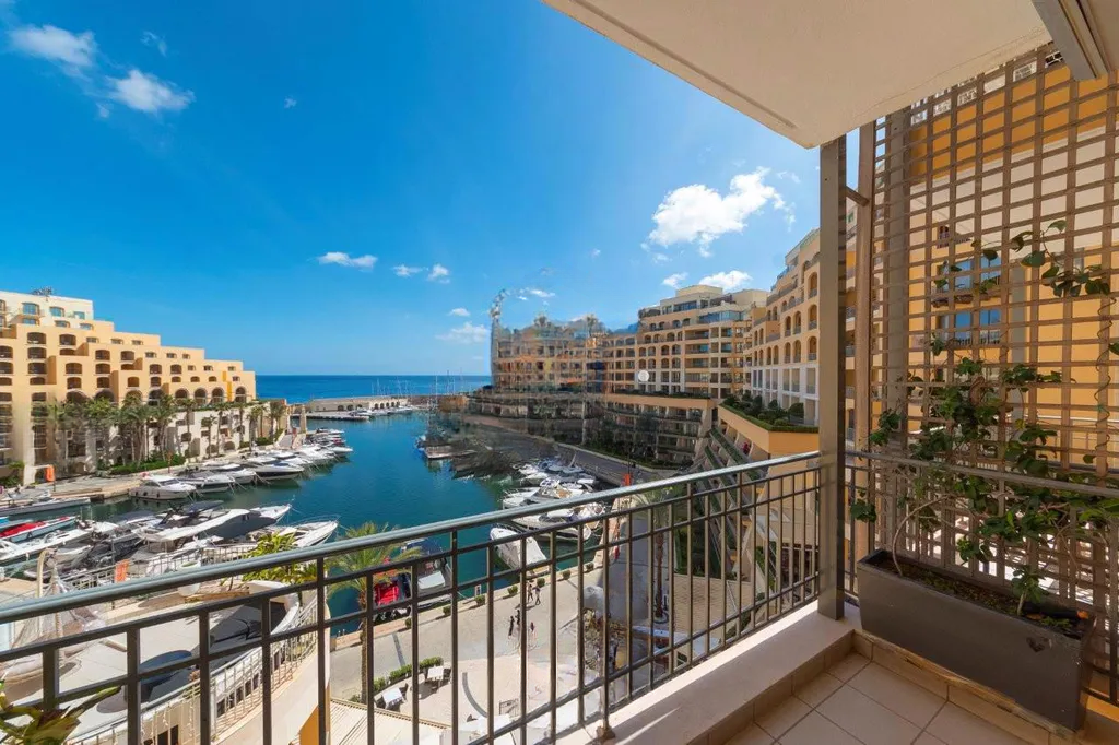 Квартира в Сан-Лоренце, Мальта, 250 м² - фото 1