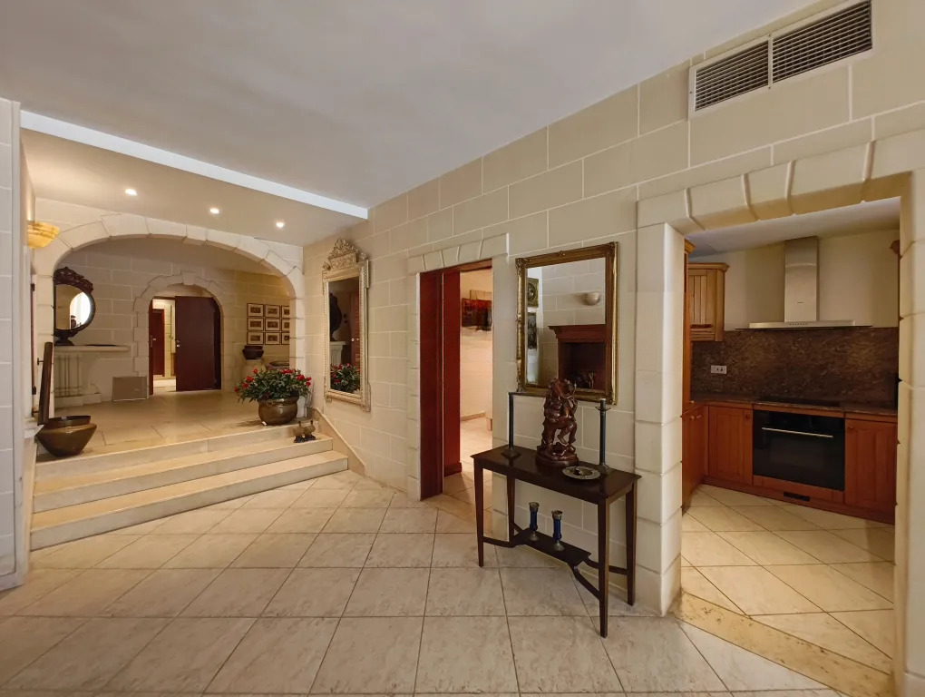 Квартира в Сан-Лоренце, Мальта, 185 м² - фото 1