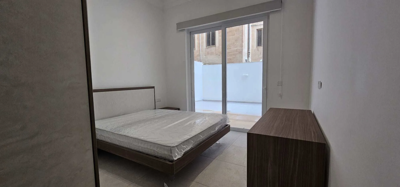 Квартира в Слиме, Мальта, 107 м² - фото 1