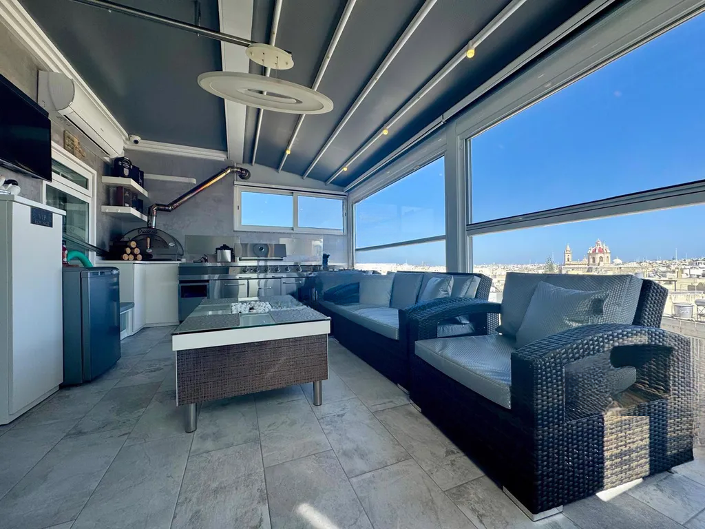 Квартира в Корми, Мальта, 180 м² - фото 1