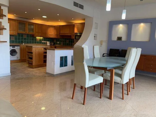 Квартира в Сан-Лоренце, Мальта, 202 м² - фото 2