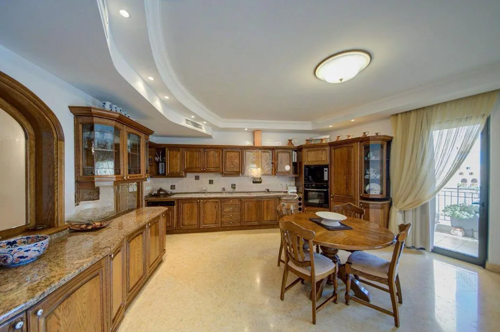 Квартира в Сан-Лоренце, Мальта, 250 м² - фото 8
