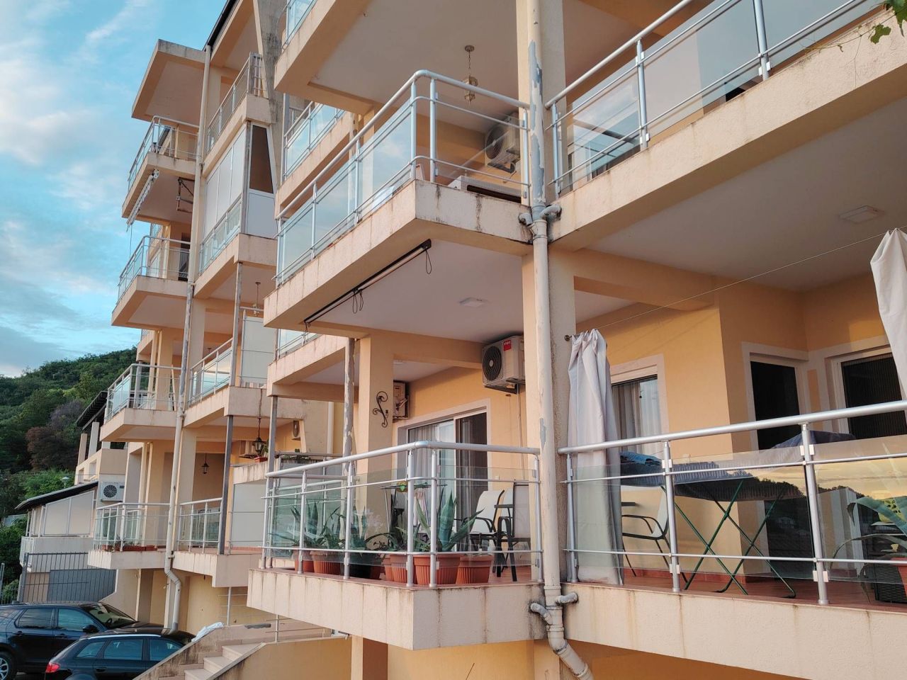 Апартаменты в Сеоце, Черногория, 97 м² - фото 15