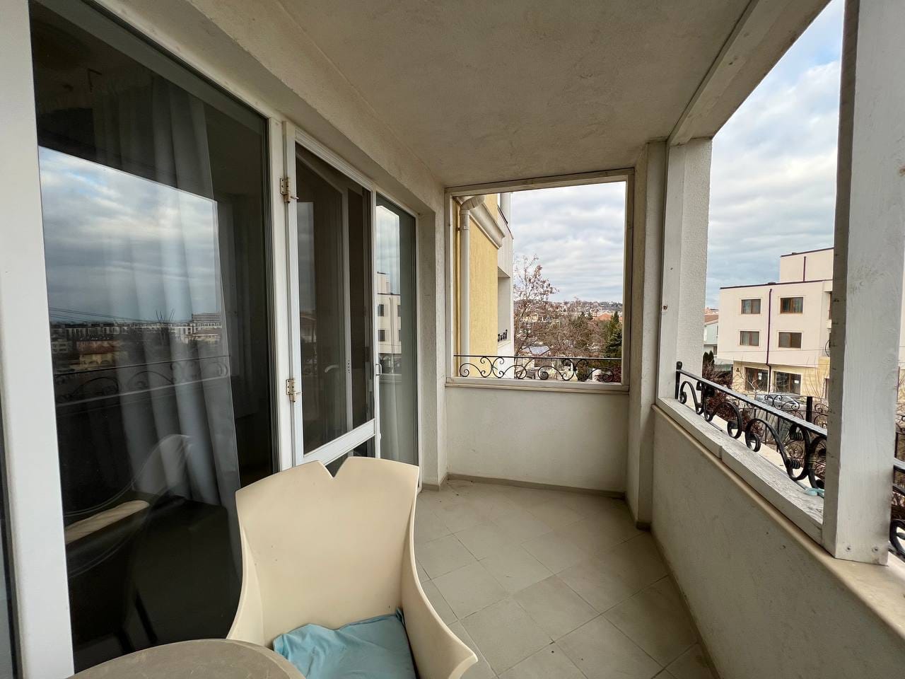 Квартира в Святых Константине и Елене, Болгария, 66 м² - фото 11